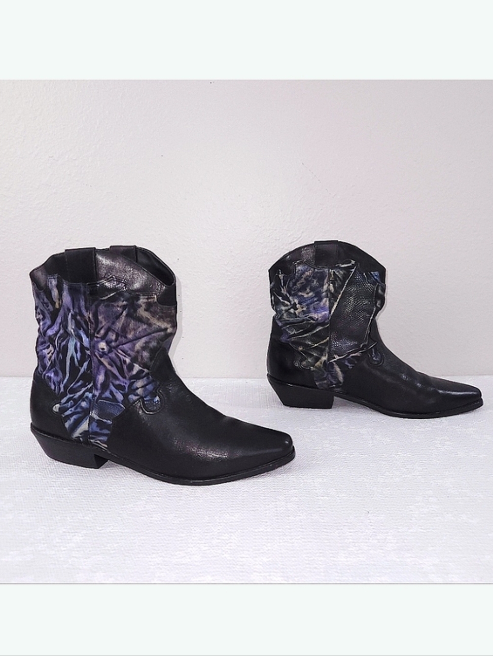 Mootsies Tootsies Rodeo Western Ankle Booties US 8.5 Heeled Boots